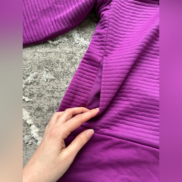 Nike Dri-Fit Hoodie - Picture 4 of 7